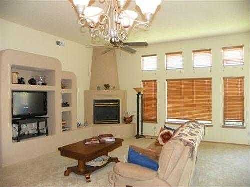 3rd image of 11015 Catamount Dr NW
