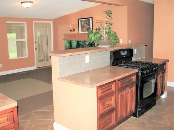 3566 Briggs Rd, Columbus, OH 43204