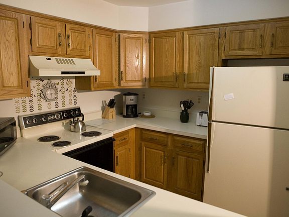 Furnished Apartment Kitchen- Bedminster
