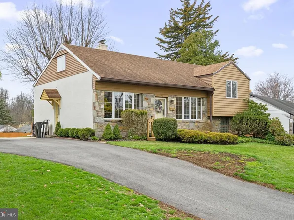 42 Lincoln Ln, Conshohocken, PA 19428