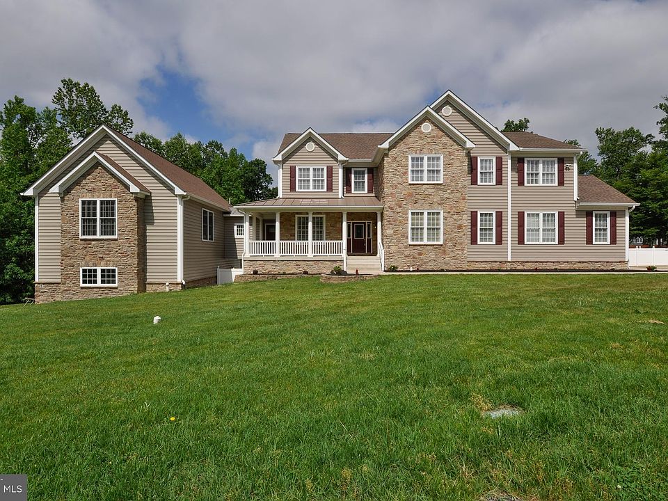 1st image of 9400 Dunedin Ct