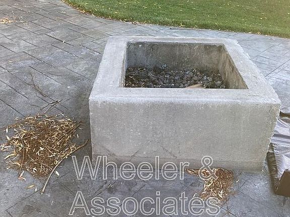 3rd image of 1928 Endicott Cir