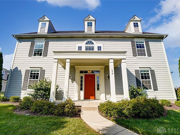 2nd image of 170 Pointe Oakwood Way