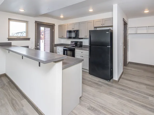 1909 Golden West Drive