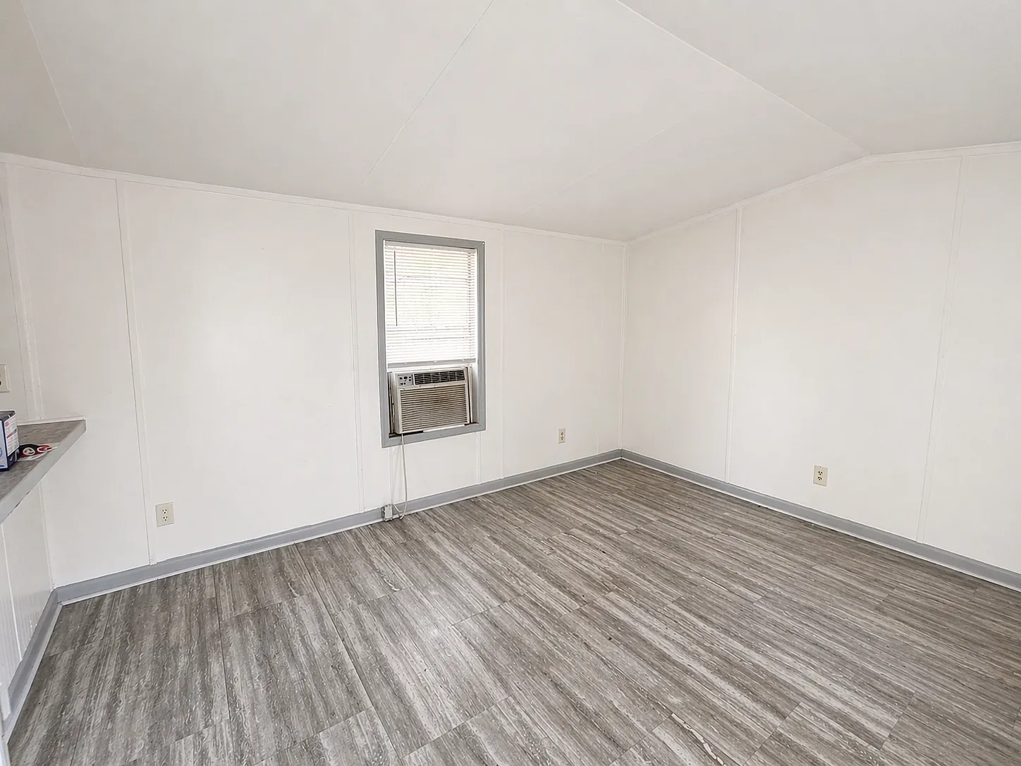 3 bed, 2.0 bath, $1,200 — Photo 3