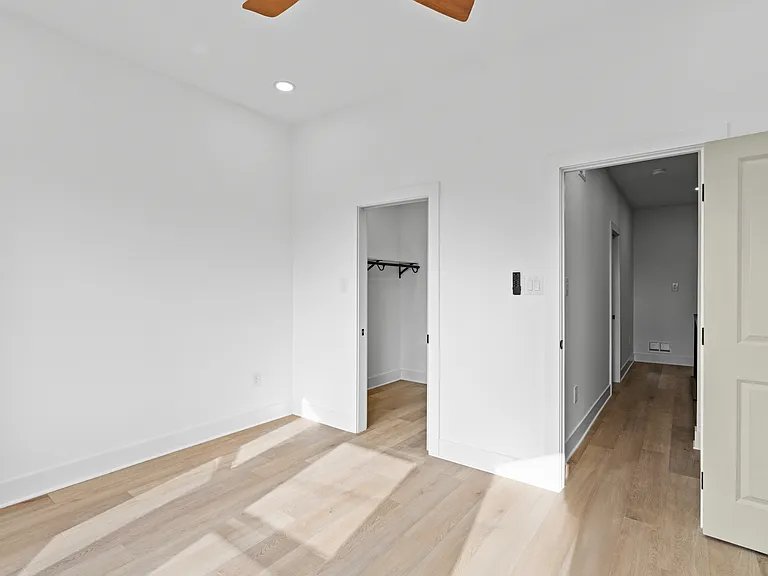 4503 N 19th St #2 — Photo 29