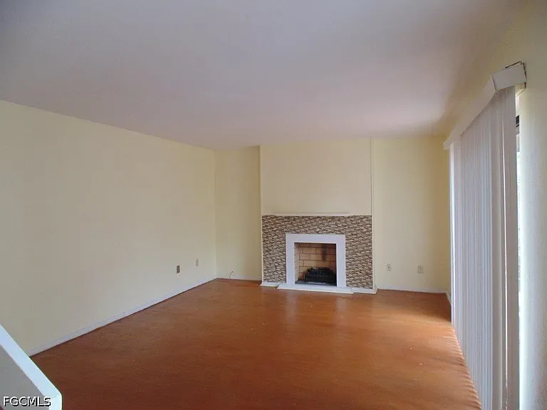 1549 Park Meadows Dr #4 — Photo 3
