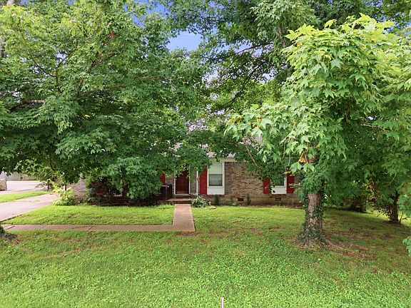 2nd image of 210 Friendship Dr