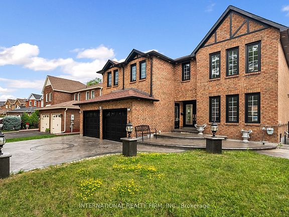 3rd image of 60 Major William Sharpe Dr