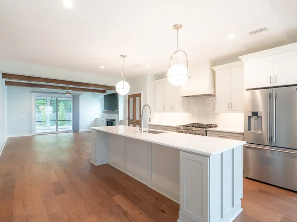 8249 Winding Creek Cir, Wilmington, NC 28411