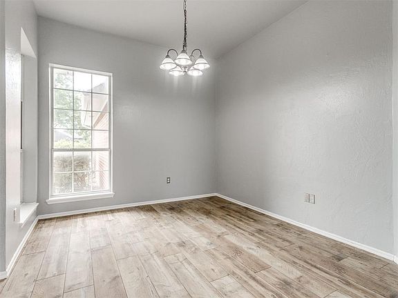 3rd image of 11713 Silver Sun Dr