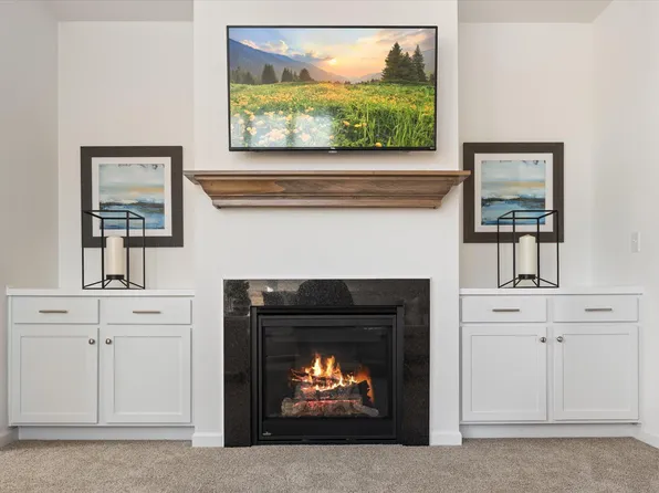 6708 Jorgensen Ave S, Cottage Grove, MN 55016