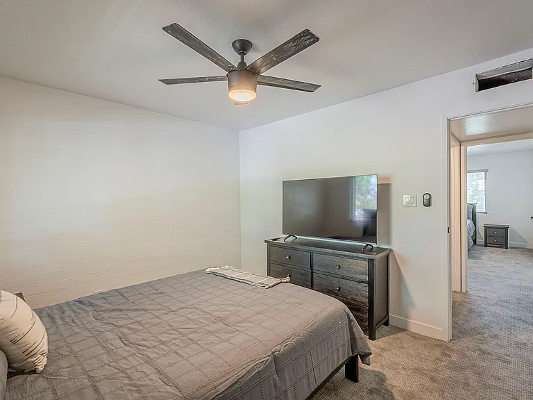 4701 N 68th St #111 — Photo 14
