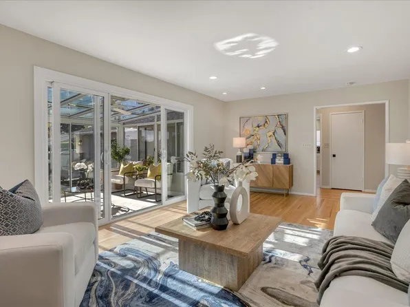 2712 Yosemite Dr, Belmont, CA 94002