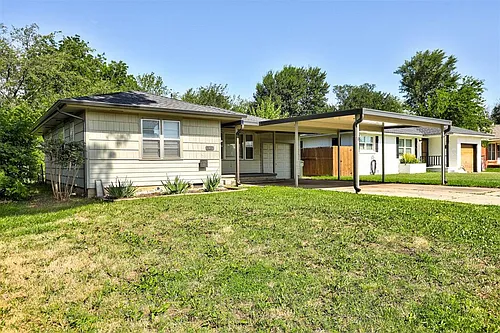 1302 Regent St Photo 1