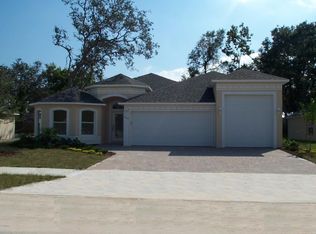 3918 Rolling Hill Dr, Titusville, FL 32796