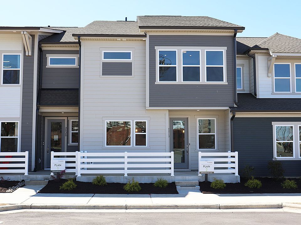 Pennant Square Plan 2 Exterior Style B