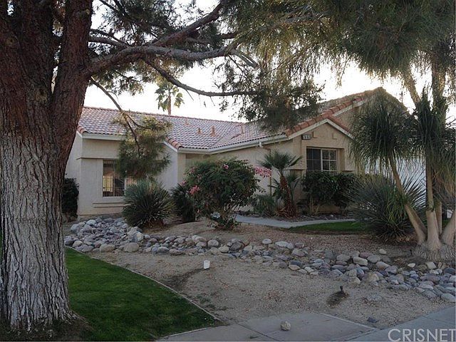 1st image of 78835 La Palma Dr