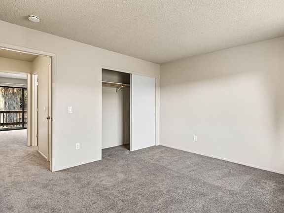 5th image of 7473 Bridget Dr
