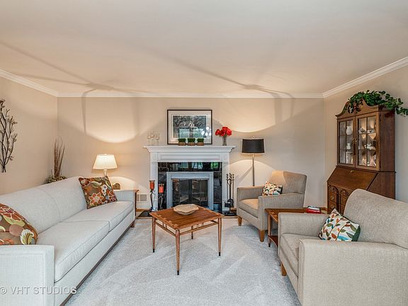 2nd image of 8417 Rob Roy Dr