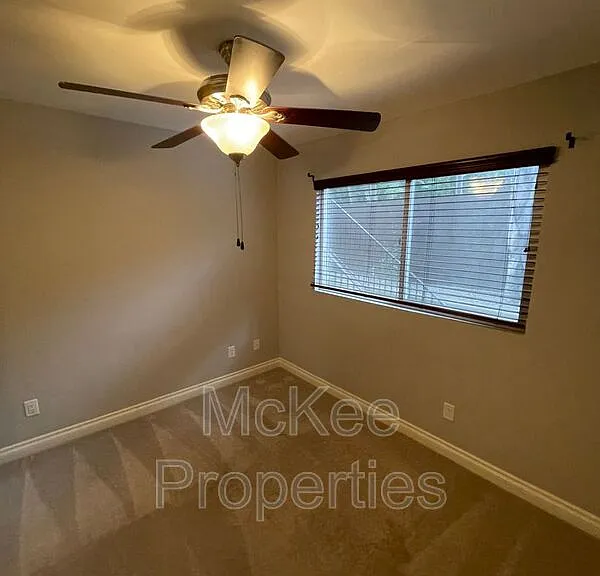 4328 College Ave — Photo 18