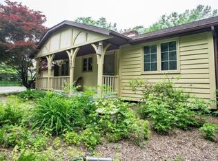 8495 Trailblazer Dr SE, Byron Center, MI 49315