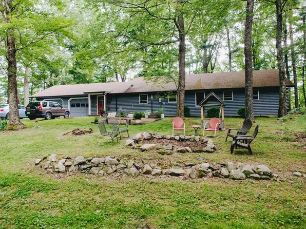 224 Big Ridge Ln, Newport, VA 24128