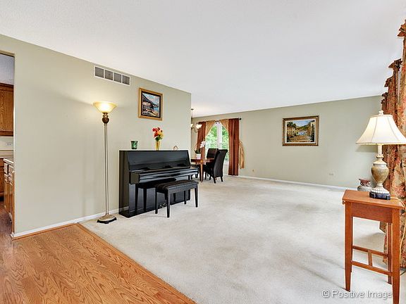 2nd image of 2065 Appaloosa Ct W