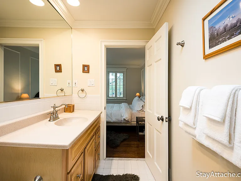 615 G St SW — Photo 17