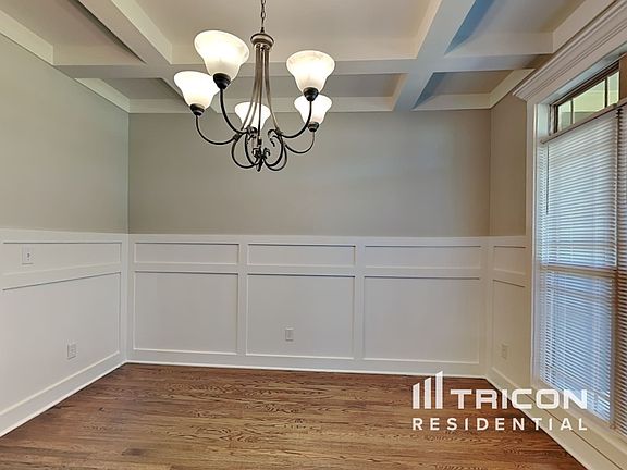 4th image of 76 Summerfield Dr