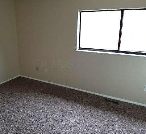 5th image of 21 King Arthur Blvd