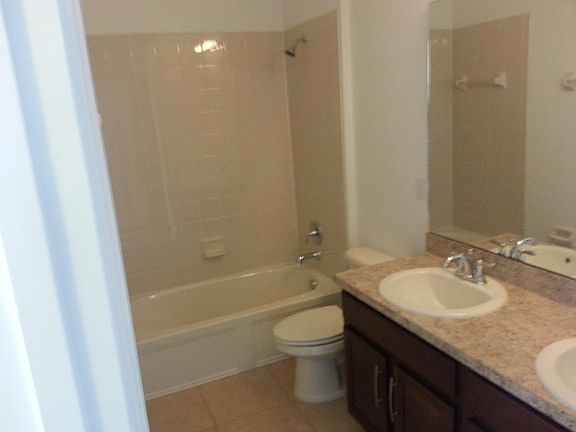 Bathroom Full 01_02142014