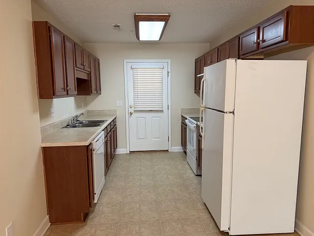 114 Country River Dr #114 — Photo 2