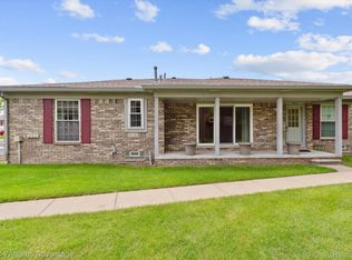 48727 Aberdeen Ct, Shelby Township, MI 48315