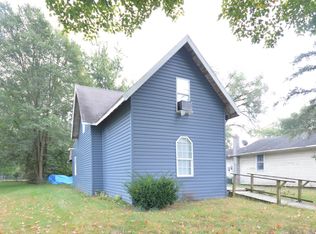 1027 Elm St, Rochester, IN 46975