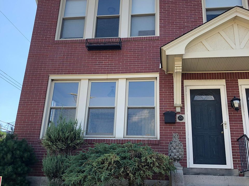 Private front entrance
