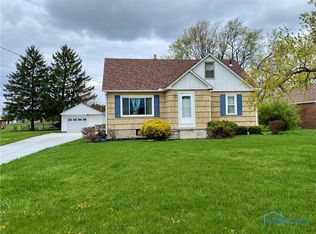 3515 Seaman Rd, Oregon, OH 43616