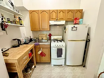 Rented by Garfield Realty 