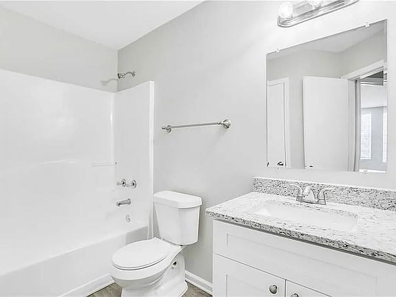 5th image of 3644 Platina Park Ct