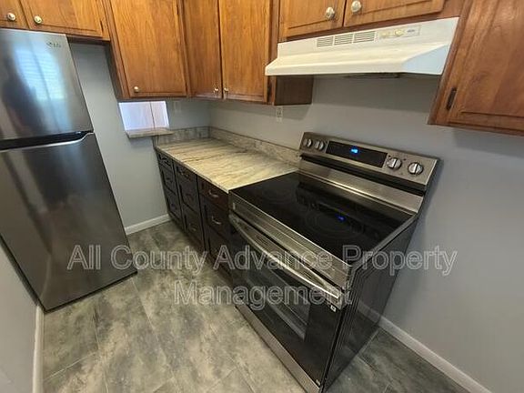 4th image of 1243 S Ml King Ave Unit B304