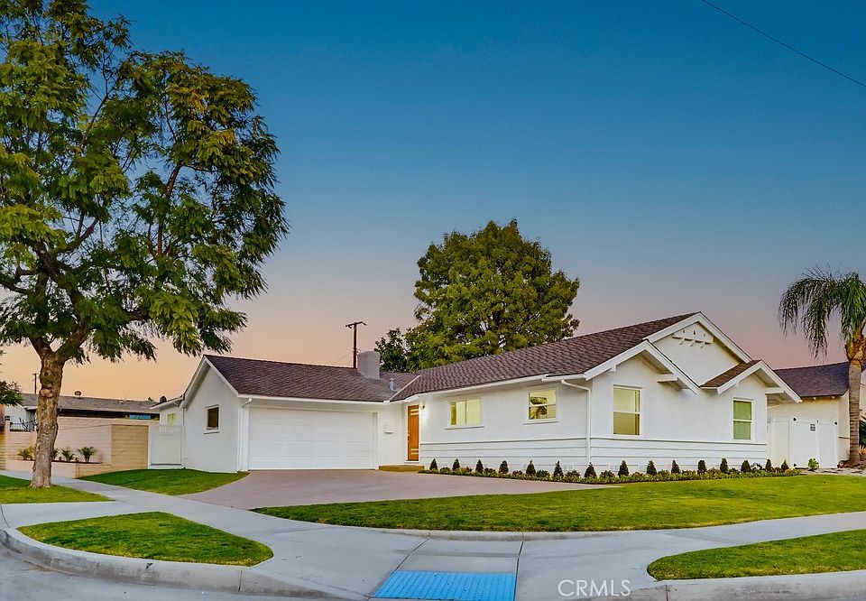 1st image of 15103 Valeda Dr