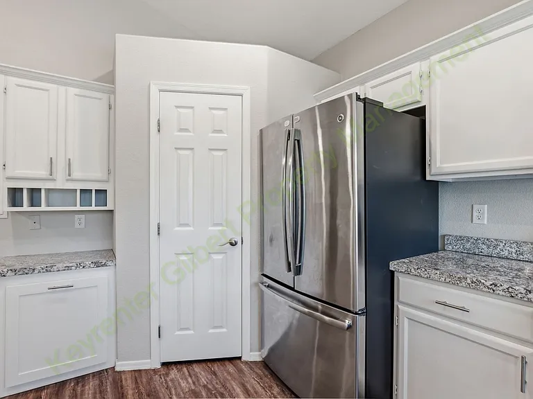 1333 W Glenmere Dr — Photo 14