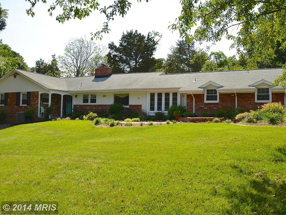 1st image of 1810 Hollindale Dr