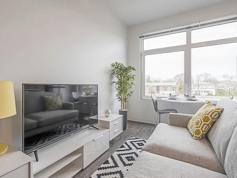 The Indie — Photo 8