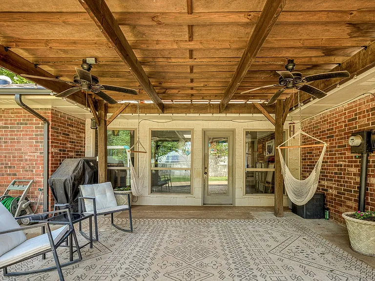 801 Rock Hollow Rd — Photo 45