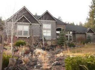 3193 NW Colonial Dr, Bend, OR 97703