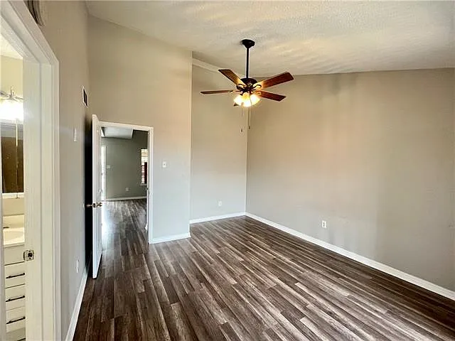 2330 Edenborn Ave #319 — Photo 13