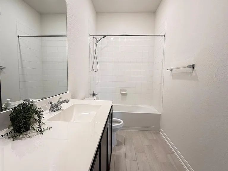 1104 Whippletree Trl — Photo 25