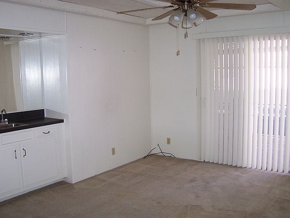 4th image of 881 N Lake St Spc 201