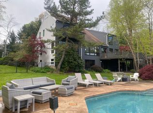 56 Red Coat Rd, Westport, CT 06880